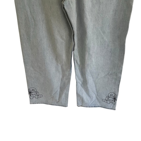 Levi's x Pokemon High Loose Jeans Size 29 - Picture 6 of 12